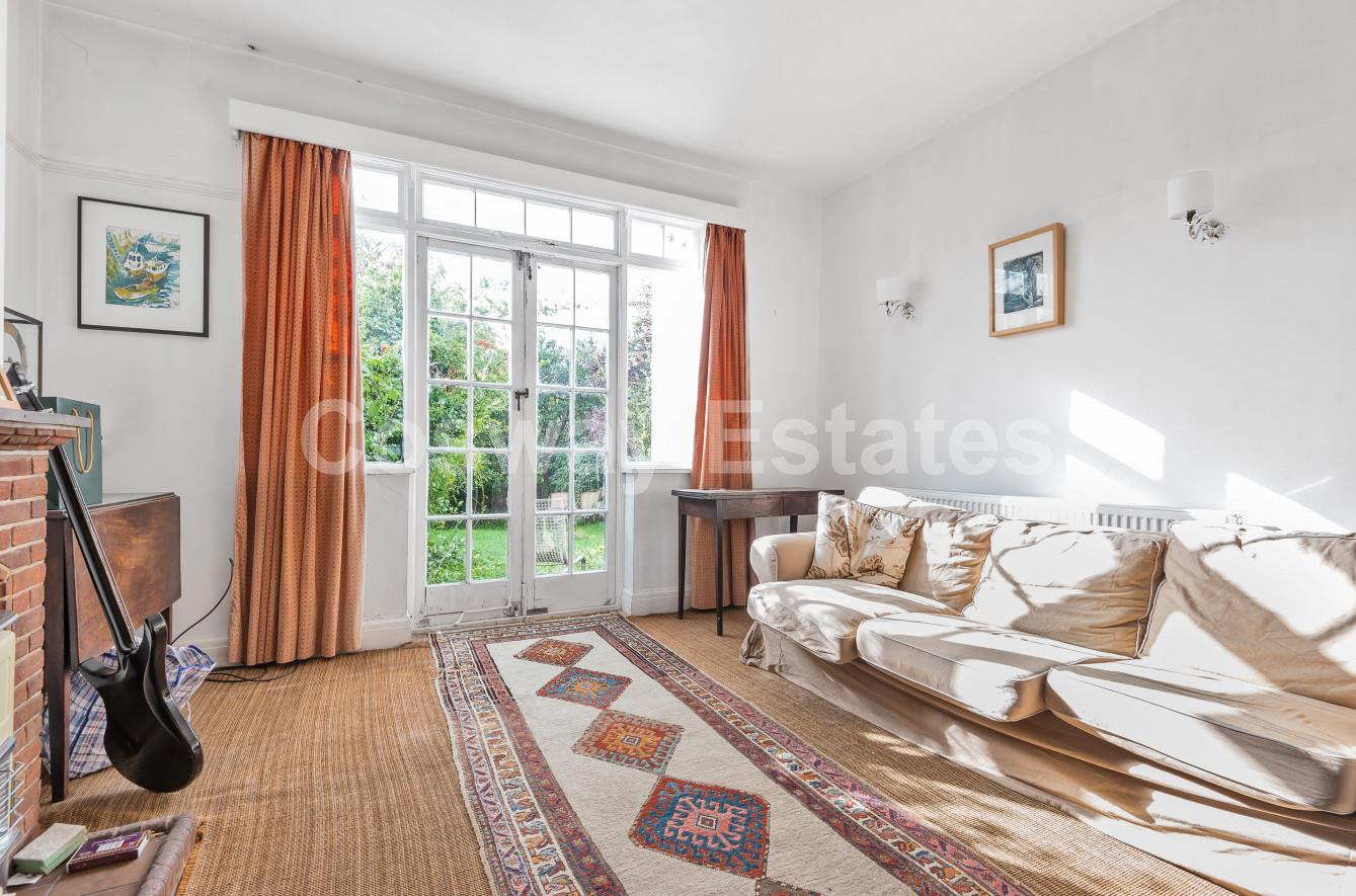 Highwood Hill, Mill Hill